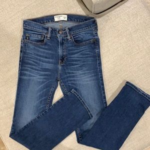 Abercrombie Kids Straight Medium Wash Jeans (Youth Boys) 13/14